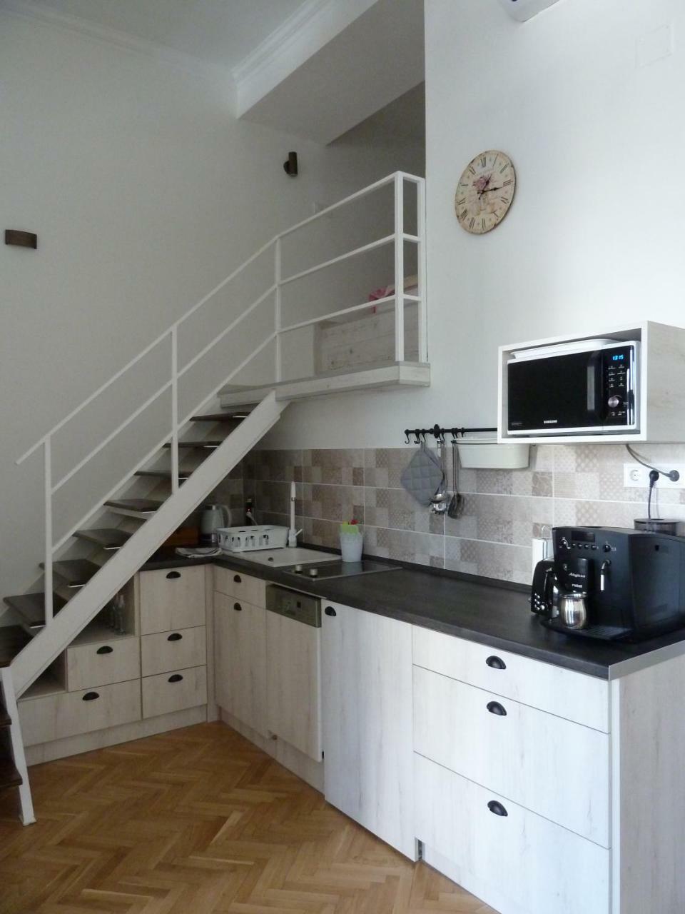 Kossuth Apartmanok Debrecen Extérieur photo