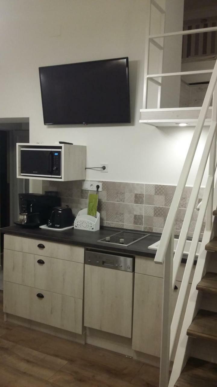 Kossuth Apartmanok Debrecen Extérieur photo