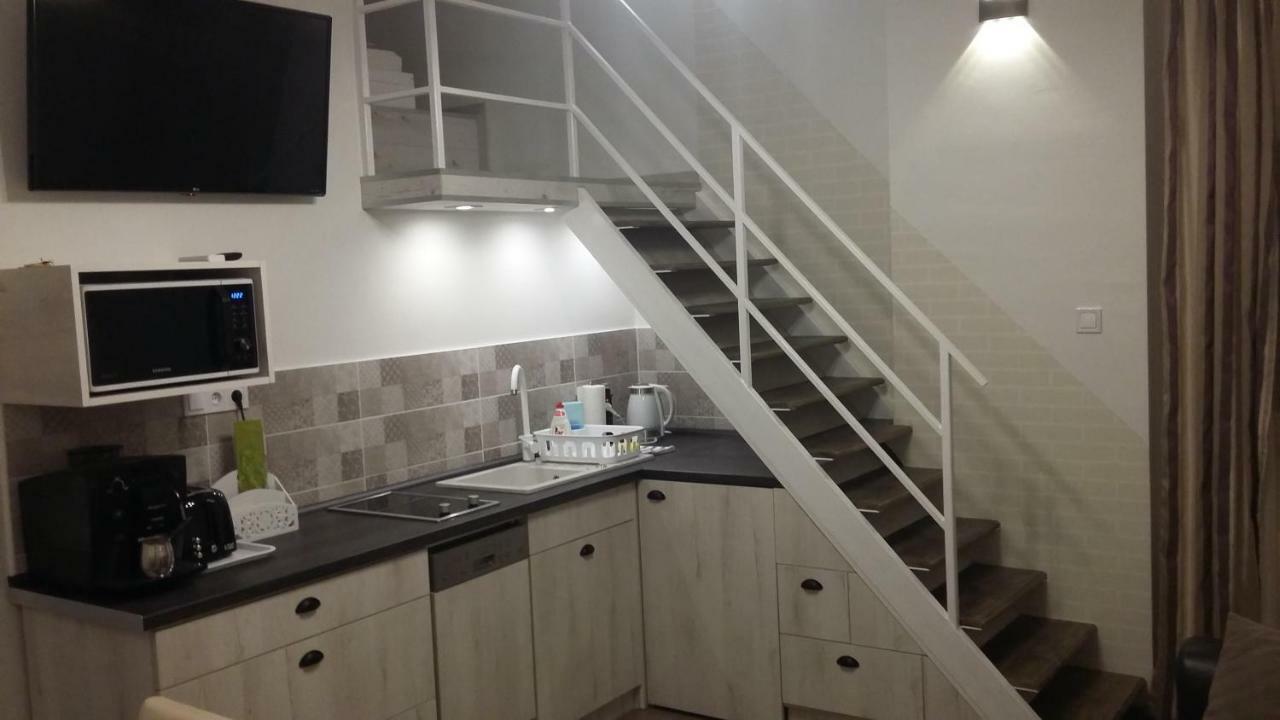 Kossuth Apartmanok Debrecen Extérieur photo